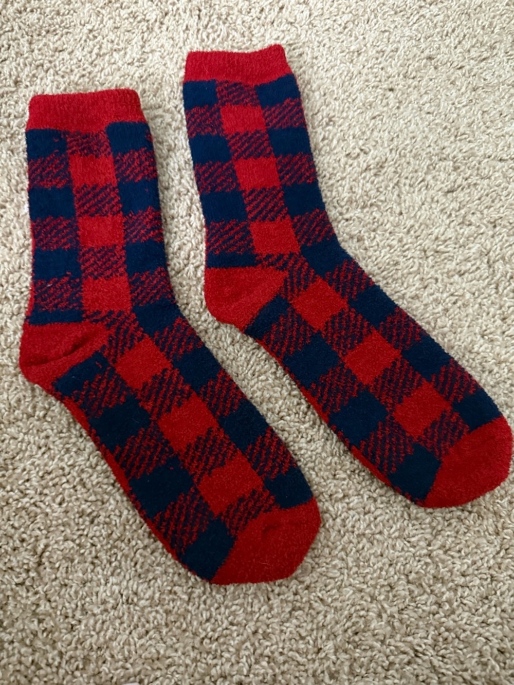 NWOT Red & Navy Check Plaid Cozy Soft Socks